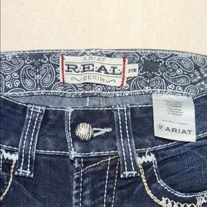 27R Ariat Jeans